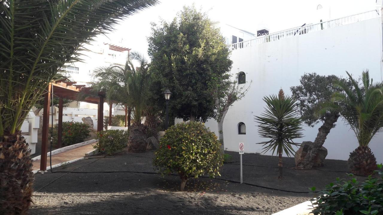 Sunny Self-Catering Apartment Costa Teguise, Lanzarote, Spain Екстериор снимка