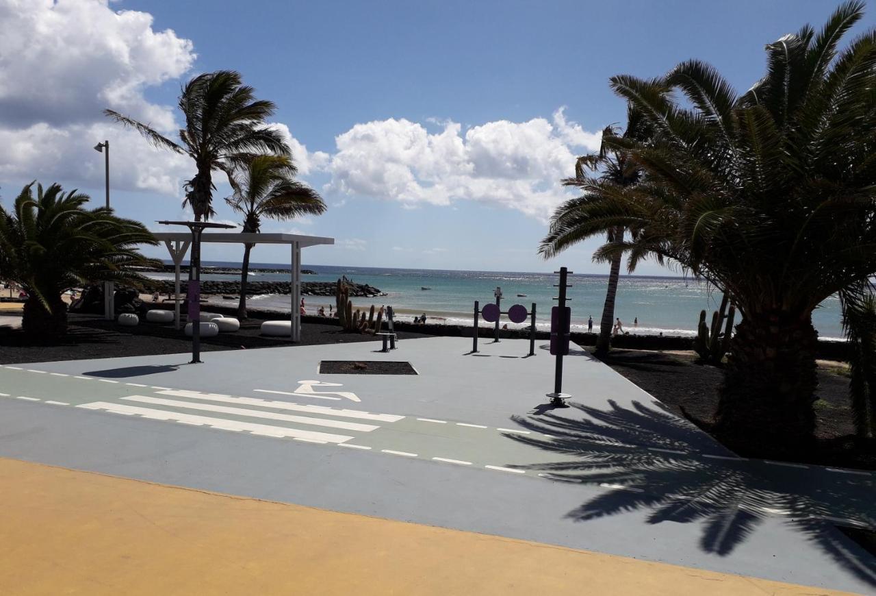 Sunny Self-Catering Apartment Costa Teguise, Lanzarote, Spain Екстериор снимка