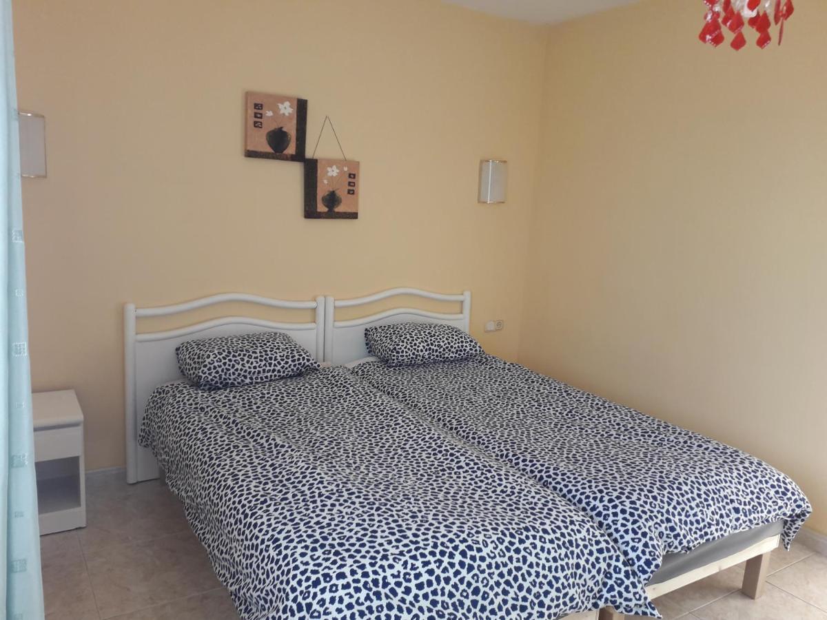 Sunny Self-Catering Apartment Costa Teguise, Lanzarote, Spain Екстериор снимка